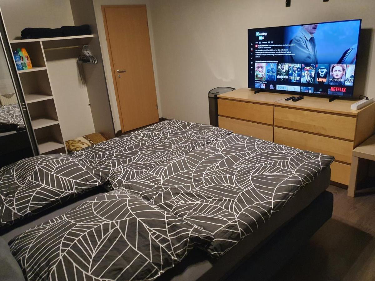 Schlafzimmer, Ruhige Lage In Meppen --- Check-In Mit Schluesselkasten 外观 照片